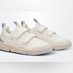 Kids' On Clouds the Roger